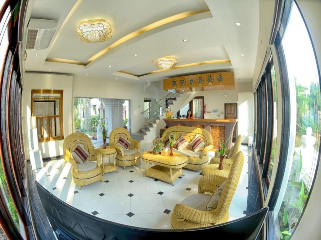 Shwe Taung Tan Hotel - Lake View Monywa Εξωτερικό φωτογραφία